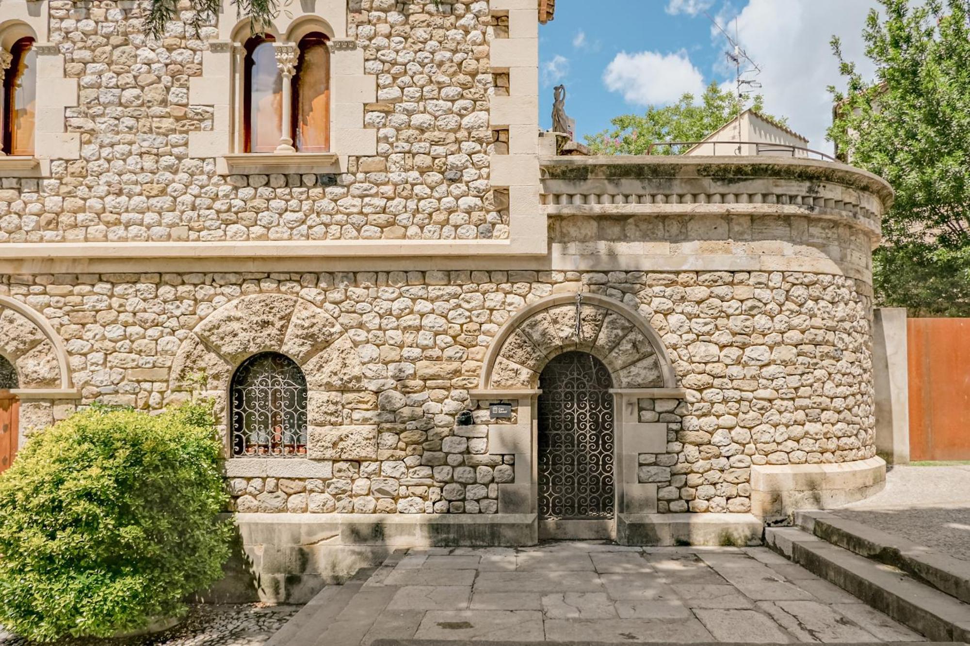 Can Severi Casa Con Historia En 贝萨卢 外观 照片