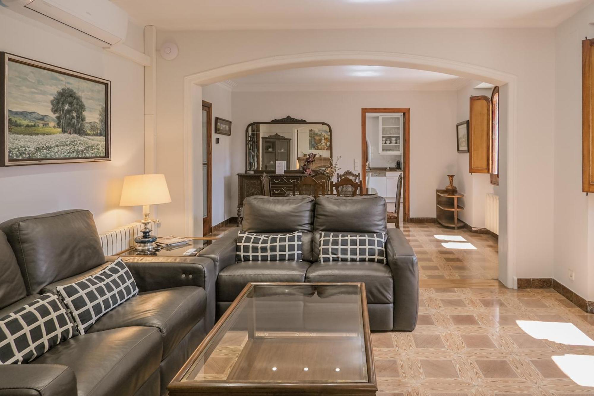 Can Severi Casa Con Historia En 贝萨卢 外观 照片